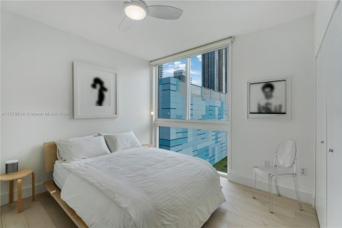 Condo in Miami, Florida, 3 bedrooms  № 1170849 - photo 7
