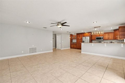 Villa ou maison à vendre à Titusville, Floride: 3 chambres, 179.12 m2 № 2134287 - photo 7