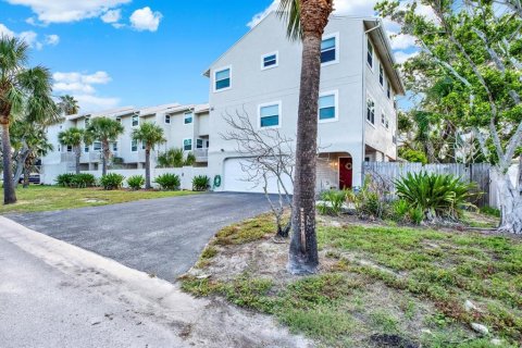 Immobilier commercial à vendre à Indian Rocks Beach, Floride: 14 chambres, 796.64 m2 № 1843944 - photo 14