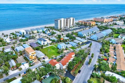 Immobilier commercial à vendre à Indian Rocks Beach, Floride: 14 chambres, 796.64 m2 № 1843944 - photo 19