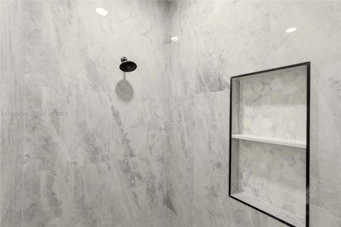 House in Sebring, Florida 3 bedrooms, 138.24 sq.m. № 2028028 - photo 17