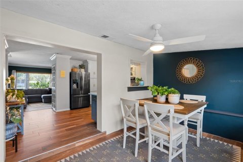 Villa ou maison à vendre à Dunedin, Floride: 2 chambres, 96.06 m2 № 1677907 - photo 12