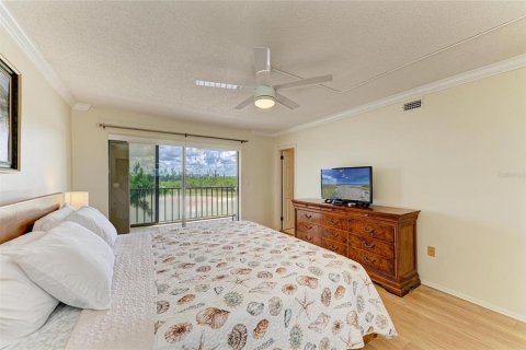 Condo in Sarasota, Florida, 2 bedrooms  № 1886820 - photo 24