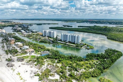 Condo in Sarasota, Florida, 2 bedrooms  № 1886820 - photo 6