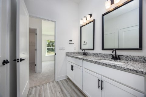 House in Alachua, Florida 4 bedrooms, 153.01 sq.m. № 2151229 - photo 17