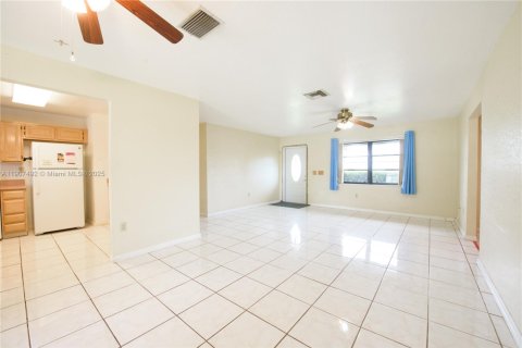 Villa ou maison à vendre à Homestead, Floride: 3 chambres, 148.27 m2 № 1968401 - photo 5
