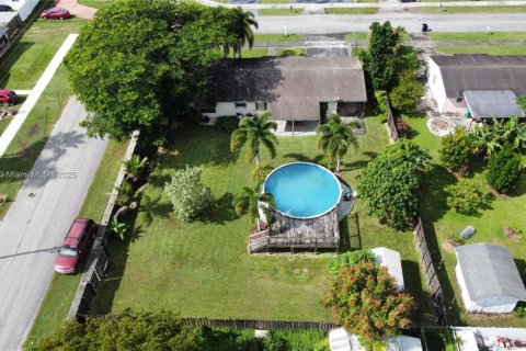Villa ou maison à vendre à Homestead, Floride: 3 chambres, 148.27 m2 № 1968401 - photo 29