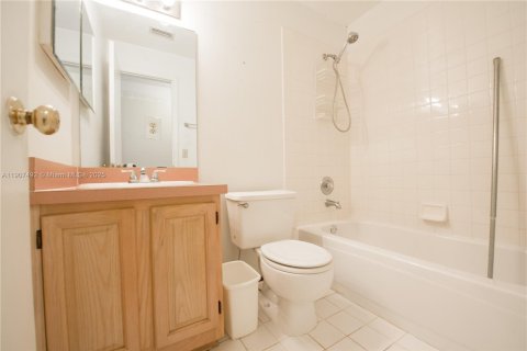 Villa ou maison à vendre à Homestead, Floride: 3 chambres, 148.27 m2 № 1968401 - photo 15