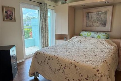 Condominio en venta en Palm Harbor, Florida, 1 dormitorio, 75.62 m2 № 1827338 - foto 23