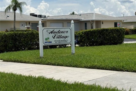 Condominio en venta en Palm Harbor, Florida, 1 dormitorio, 75.62 m2 № 1827338 - foto 5