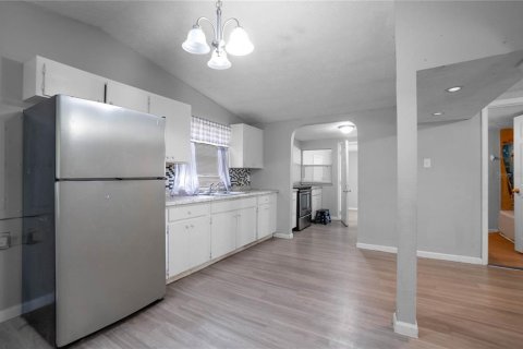 Купить виллу или дом в Бруксвилл, Флорида 4 комнаты, 141.21м2, № 1657056 - фото 12