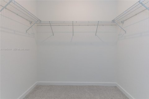 Villa ou maison à louer à Miami, Floride: 3 chambres, 291.62 m2 № 2001481 - photo 26