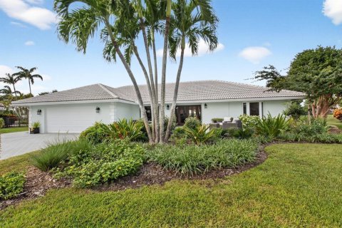 Villa ou maison à vendre à Boynton Beach, Floride: 4 chambres, 267.93 m2 № 2251463 - photo 2