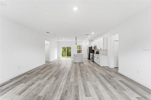 Villa ou maison à louer à Ocala, Floride: 4 chambres, 164.81 m2 № 2091460 - photo 16