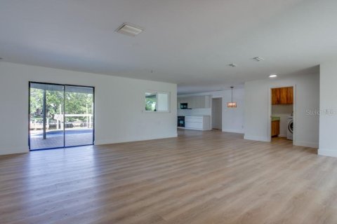 Casa en venta en Saint Petersburg, Florida, 3 dormitorios, 182.09 m2 № 1888477 - foto 6