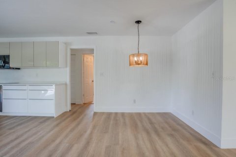 Casa en venta en Saint Petersburg, Florida, 3 dormitorios, 182.09 m2 № 1888477 - foto 16