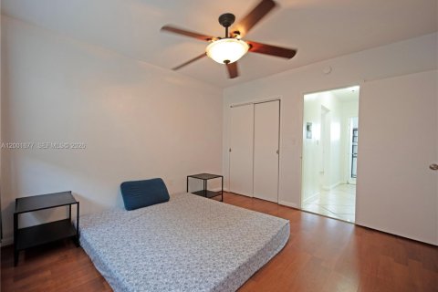 Copropriété à vendre à Miami Beach, Floride: 1 chambre, 61.59 m2 № 2066246 - photo 11