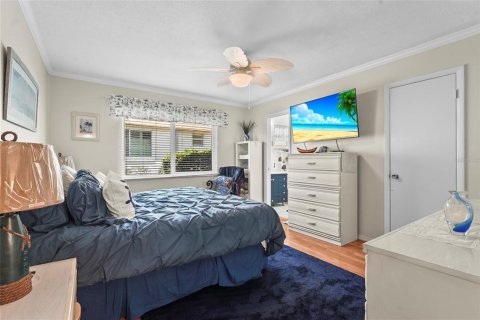 House in Sarasota, Florida 2 bedrooms, 104.05 sq.m. № 2108398 - photo 25