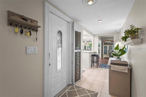 House in Sarasota, Florida 2 bedrooms, 104.05 sq.m. № 2108398 - photo 7