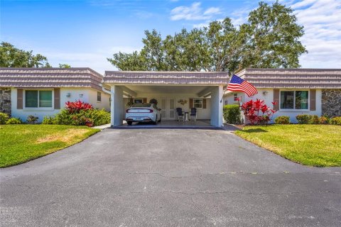 House in Sarasota, Florida 2 bedrooms, 104.05 sq.m. № 2108398 - photo 3