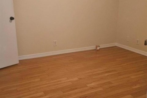 Condo in Palm Beach Gardens, Florida, 2 bedrooms № 2247313 - photo 3