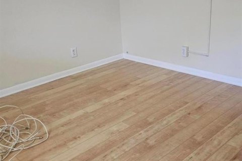 Condo in Palm Beach Gardens, Florida, 2 bedrooms № 2247313 - photo 4