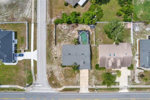 Villa ou maison à vendre à Deltona, Floride: 3 chambres, 161.56 m2 № 2149546 - photo 29