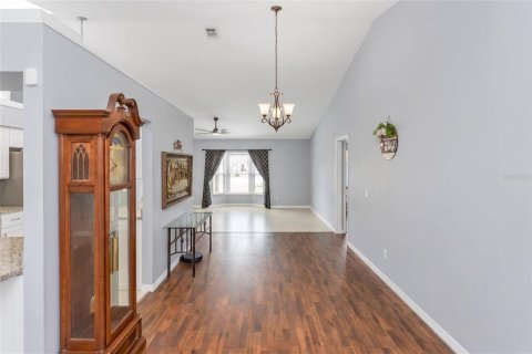 Villa ou maison à vendre à Deltona, Floride: 3 chambres, 161.56 m2 № 2149546 - photo 10