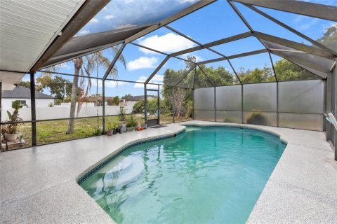 Villa ou maison à vendre à Deltona, Floride: 3 chambres, 161.56 m2 № 2149546 - photo 5
