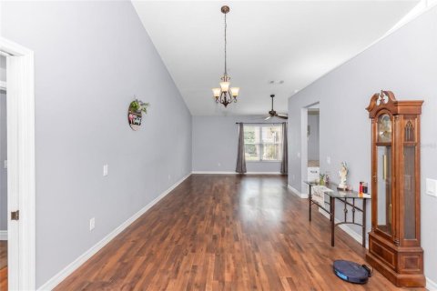 Villa ou maison à vendre à Deltona, Floride: 3 chambres, 161.56 m2 № 2149546 - photo 11