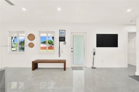 Villa ou maison à vendre à Cutler Bay, Floride: 4 chambres, 147.44 m2 № 1932783 - photo 6