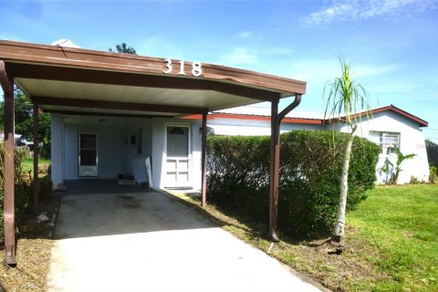 House in Frostproof, Florida 2 bedrooms, 89.93 sq.m. № 2218656 - photo 30