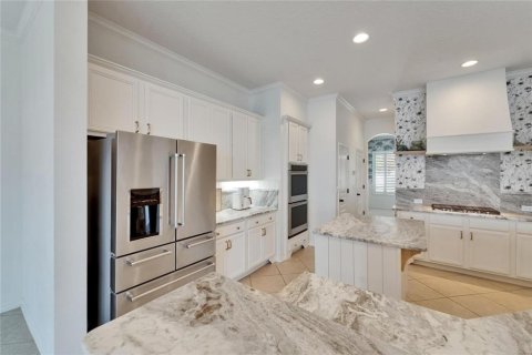House in Apollo Beach, Florida 3 bedrooms, 231.14 sq.m. № 1857665 - photo 15