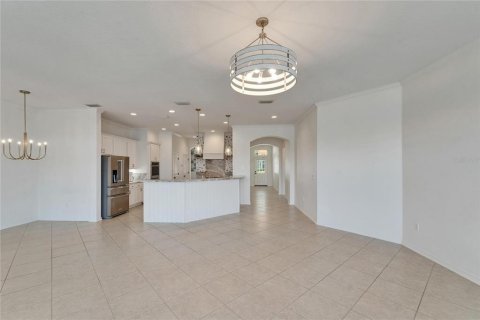 House in Apollo Beach, Florida 3 bedrooms, 231.14 sq.m. № 1857665 - photo 19