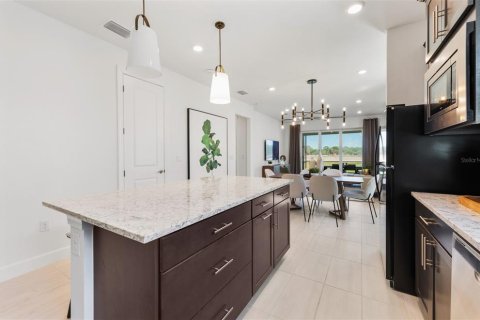 House in BEACHWALK BY MANASOTA KEY in Englewood, Florida 2 bedrooms, 130.53 sq.m. № 1914797 - photo 8