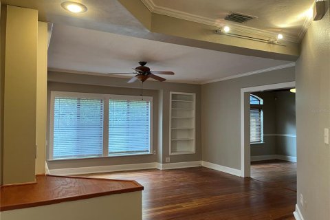 Villa ou maison à louer à Orlando, Floride: 3 chambres, 179.12 m2 № 2405278 - photo 13