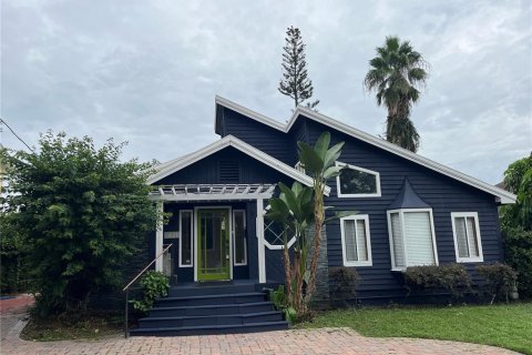 Villa ou maison à louer à Orlando, Floride: 3 chambres, 179.12 m2 № 2405278 - photo 3
