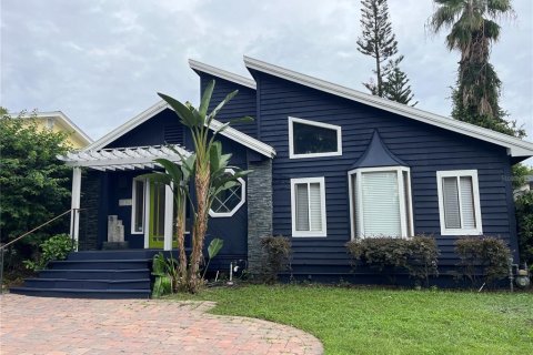 Villa ou maison à louer à Orlando, Floride: 3 chambres, 179.12 m2 № 2405278 - photo 2