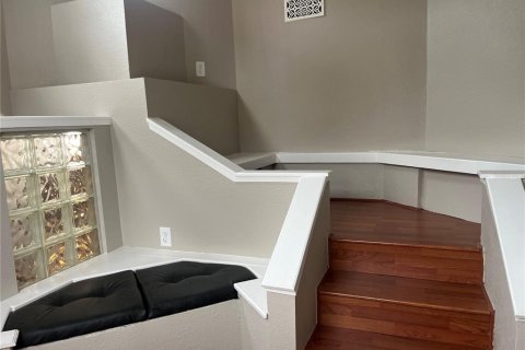 Villa ou maison à louer à Orlando, Floride: 3 chambres, 179.12 m2 № 2405278 - photo 17