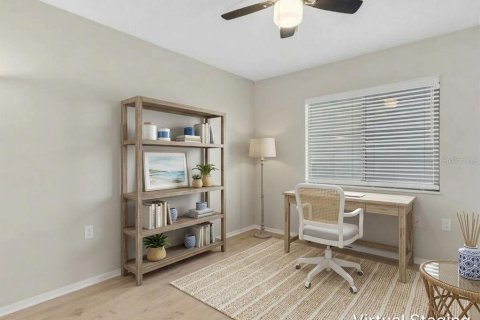 Condo in Oldsmar, Florida, 2 bedrooms  № 2398367 - photo 11