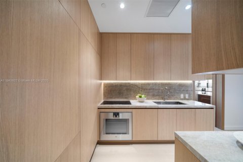 Copropriété à vendre à Miami Beach, Floride: 5 chambres, 562.99 m2 № 1830211 - photo 8