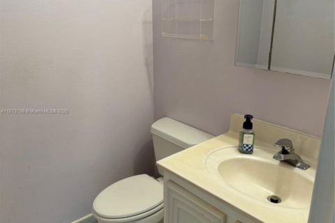 Appartement à louer à Hallandale Beach, Floride: 1 chambre, 99.87 m2 № 1968493 - photo 5