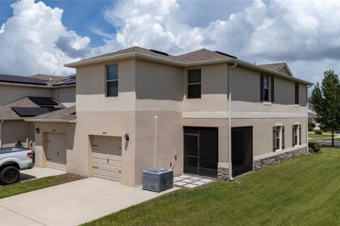 Touwnhouse à vendre à Kissimmee, Floride: 3 chambres, 173.73 m2 № 2280285 - photo 4