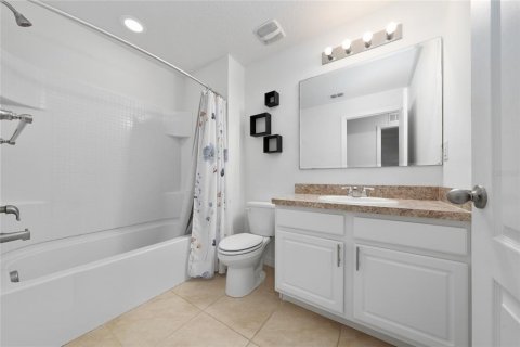 Touwnhouse à vendre à Kissimmee, Floride: 3 chambres, 173.73 m2 № 2280285 - photo 21