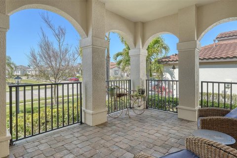 House in Bradenton, Florida 5 bedrooms, 332.22 sq.m. № 1609304 - photo 4