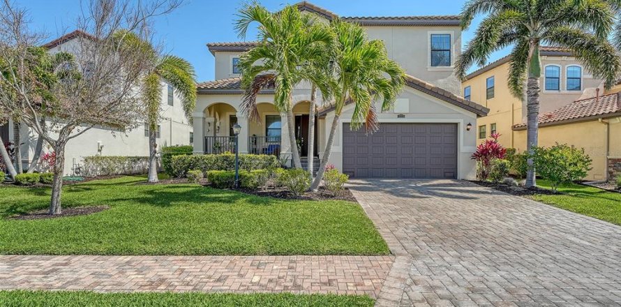 House in Bradenton, Florida 5 bedrooms, 332.22 sq.m. № 1609304