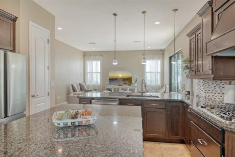 House in Bradenton, Florida 5 bedrooms, 332.22 sq.m. № 1609304 - photo 16