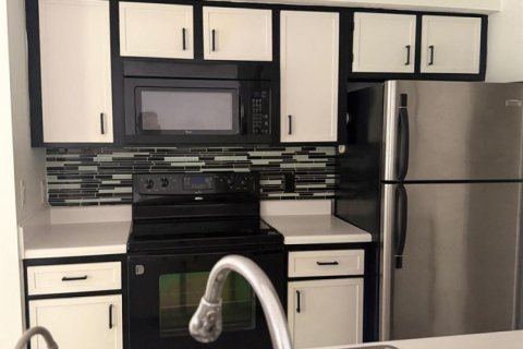 Condominio en alquiler en Boynton Beach, Florida, 2 dormitorios, 82.13 m2 № 2244604 - foto 11