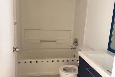 Condominio en alquiler en Boynton Beach, Florida, 2 dormitorios, 82.13 m2 № 2244604 - foto 15