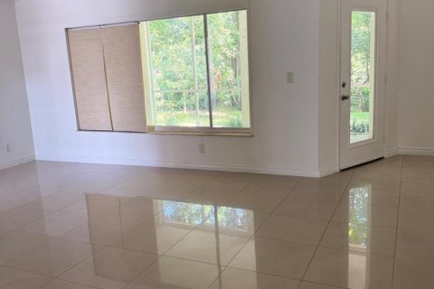 Condominio en alquiler en Boynton Beach, Florida, 2 dormitorios, 82.13 m2 № 2244604 - foto 3